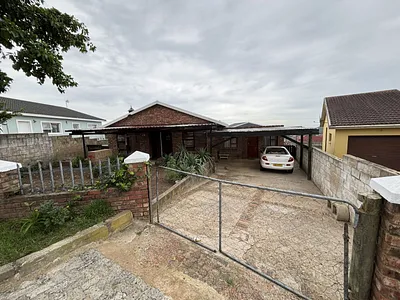 3 Bedroom House For Sale in George - fDFc.webp