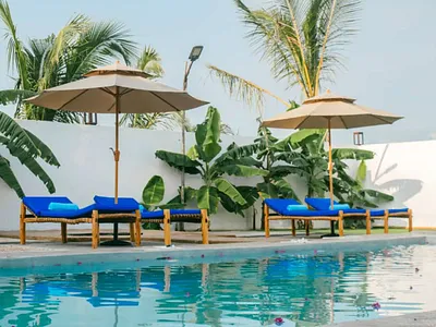 Commercial Property For Sale in Cape Town - ohzD.webp