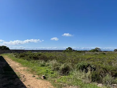 Industrial Property For Sale in Mossel Bay - e0yr.webp