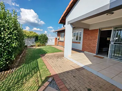 2 Bedroom House For Sale in Centurion - ggWC.webp