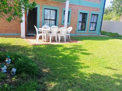 2 Bedroom Apartment To Rent in Sedgefield - img