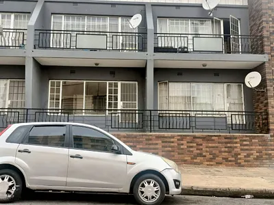 2 Bedroom Apartment For Sale in Krugersdorp - 7A8l.webp