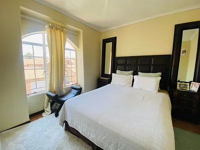 2 Bedroom Apartment For Sale in Pretoria - R1ea.webp