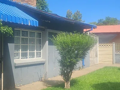3 Bedroom House For Sale in Kimberley - 2Moh.webp