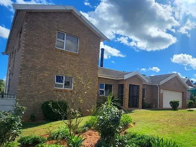 3 Bedroom House For Sale in Malmesbury - NnIC.webp