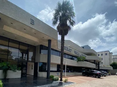 Commercial Property To Rent in Bedfordview - img