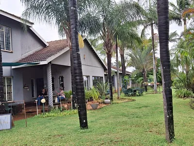 4 Bedroom House For Sale in Akasia - VvfE.webp