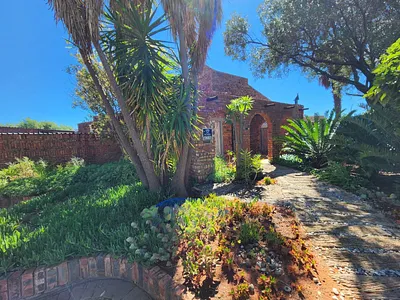 5 Bedroom House For Sale in Kimberley - xola.webp