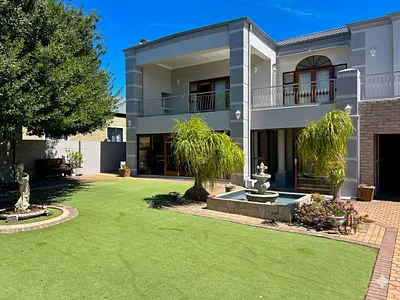 3 Bedroom House For Sale in Stilbaai West, Stilbaai - GLRj.webp