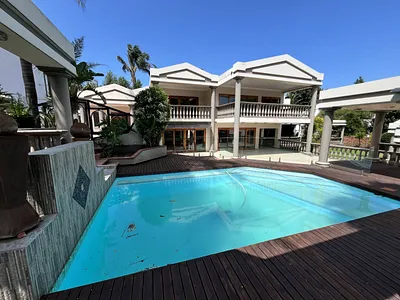 5 Bedroom House For Sale in Bedfordview - Se8E.webp