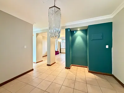 1 Bedroom Apartment For Sale in Johannesburg - y5f6.webp