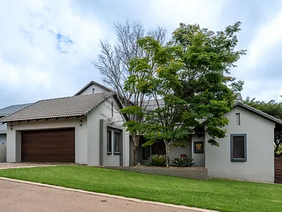 4 Bedroom House For Sale in Pretoria - img