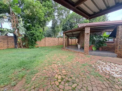 3 Bedroom House For Sale in Pretoria - 9CIC.webp