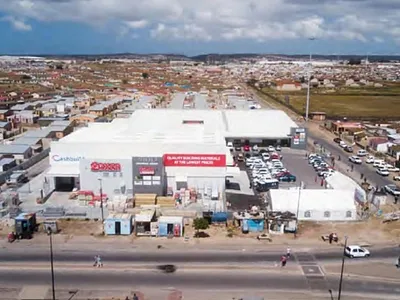 Commercial Property For Sale in Port Elizabeth - XjrS.webp