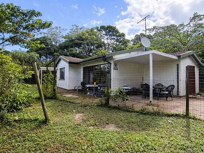 3 Bedroom House For Sale in Kloof - rgdS.webp