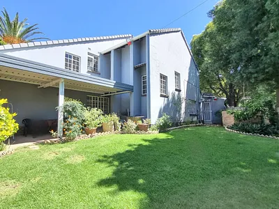 6 Bedroom House For Sale in Midrand - i1wm.webp