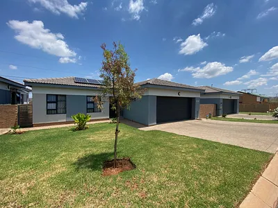 3 Bedroom House For Sale in Centurion - img
