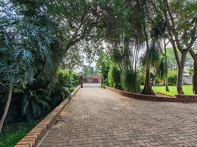 Farm For Sale in Akasia - 7Y33.webp