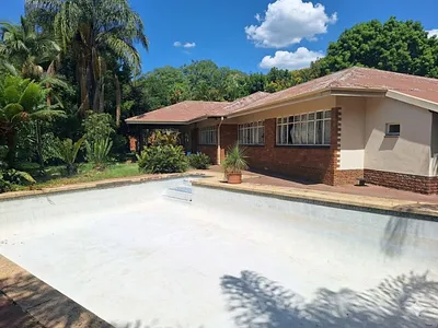 4 Bedroom House For Sale in Pretoria - img