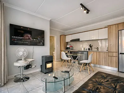 1 Bedroom House For Sale in Pretoria - qOJJ.webp