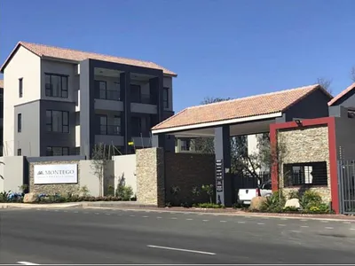 2 Bedroom Apartment For Sale in Sandton - bEST.webp