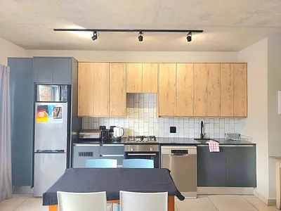 2 Bedroom Apartment For Sale in George - kU74.webp