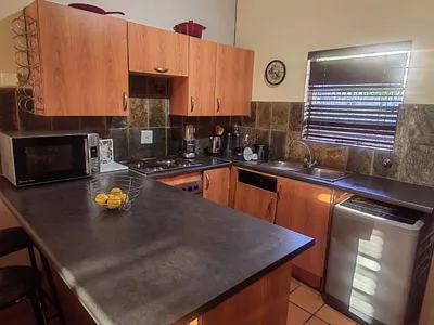 1 Bedroom Apartment For Sale in Randburg - m4dh.webp