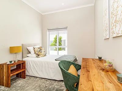 1 Bedroom Apartment For Sale in Somerset West - tFcX.webp