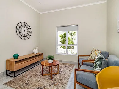 1 Bedroom Apartment For Sale in Somerset West - bSRr.webp