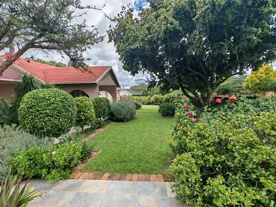 4 Bedroom House To Rent in Centurion - Mm6H.webp