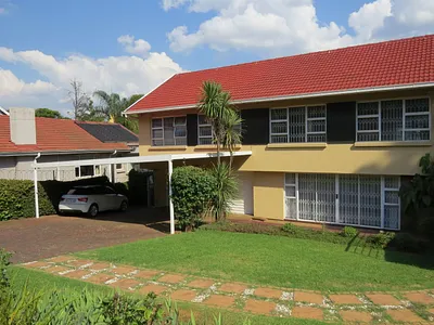 6 Bedroom House For Sale in Johannesburg - mUuM.webp