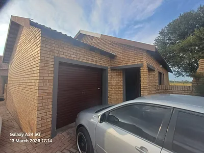 2 Bedroom Townhouse For Sale in Klerksdorp - jqWX.webp