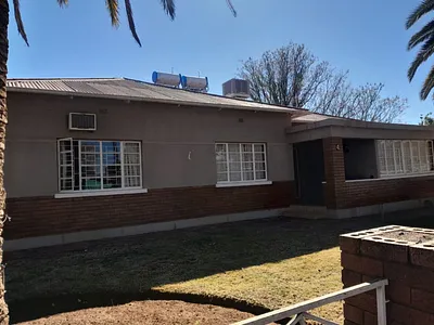 3 Bedroom House For Sale in Kuruman - rov1.webp