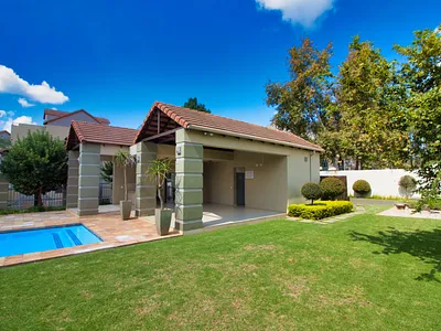 1 Bedroom Apartment For Sale in Sandton - caDs.webp