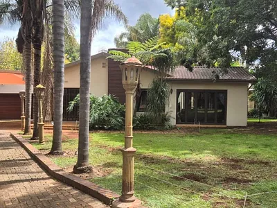 3 Bedroom House For Sale in Lydenburg - kzK5.webp