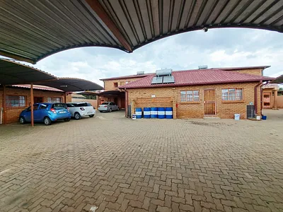 36 Bedroom House For Sale in Pretoria - Z2fQ.webp