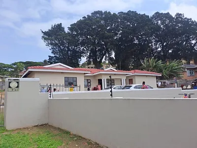 4 Bedroom House To Rent in Durban - Q2Vx.webp