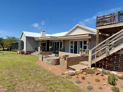 4 Bedroom House For Sale in Oudtshoorn - eC0j.webp