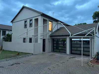 4 Bedroom House For Sale in Akasia - EJke.webp