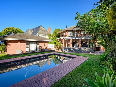 7 Bedroom House For Sale in Port Elizabeth - cJ0s.webp