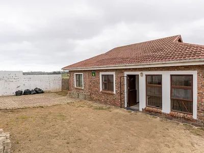 3 Bedroom House For Sale in George - iH2m.webp