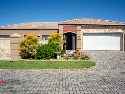 3 Bedroom House For Sale in Port Elizabeth - qHAS.webp