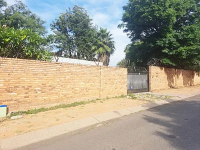 2 Bedroom House For Sale in Pretoria - jVgQ.webp