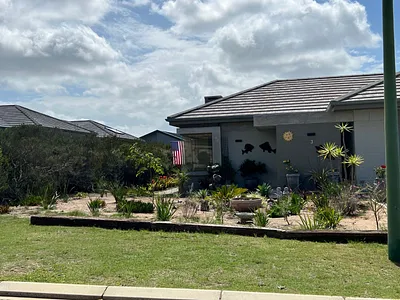 3 Bedroom House For Sale in Mossel Bay - p9dm.webp