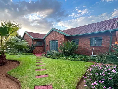 3 Bedroom House For Sale in Pretoria - UVP6.webp