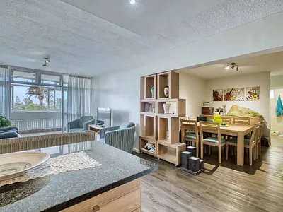 4 Bedroom Apartment For Sale in Port Elizabeth - QNlH.webp