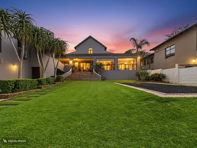 4 Bedroom House For Sale in Krugersdorp - 5gZV.webp