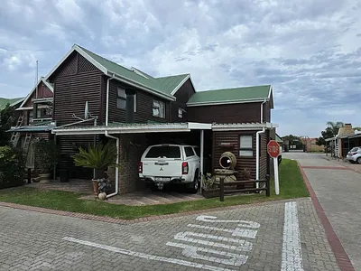 3 Bedroom Townhouse To Rent in Hartenbos - img