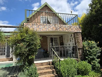 4 Bedroom House For Sale in Vaal Marina - WavQ.webp