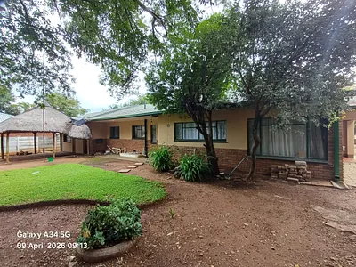 3 Bedroom House For Sale in Klerksdorp - OUL2.webp